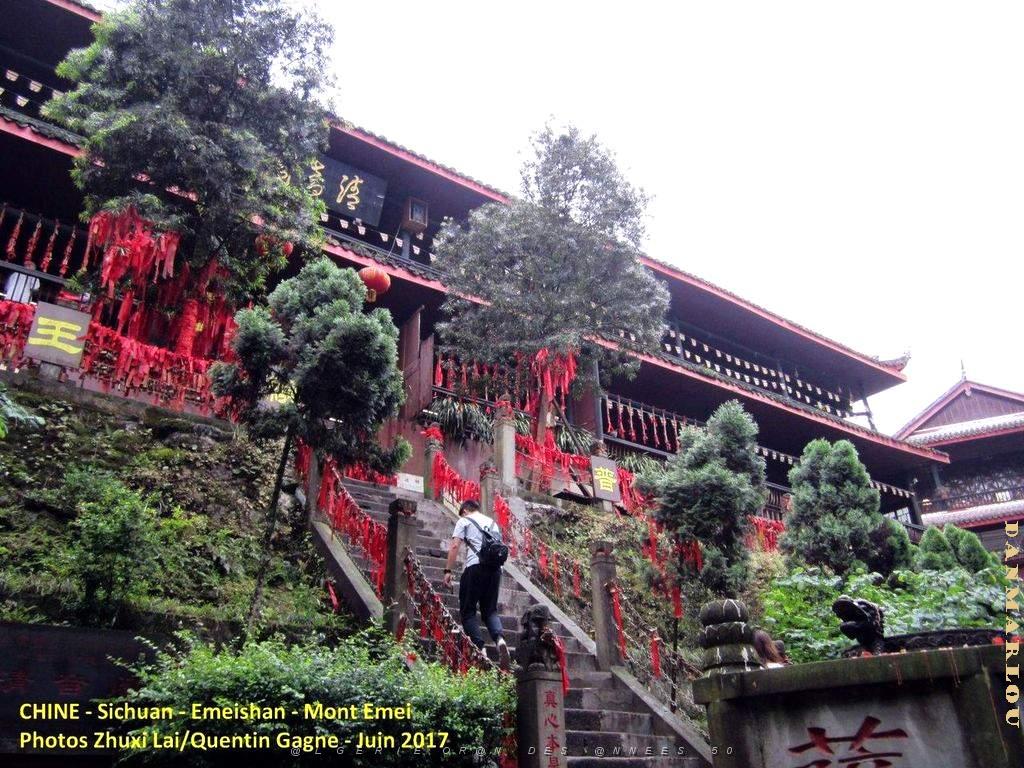 Emeishan 106.JPG
